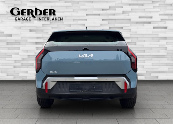 Vehicle image 3 Vehicle image 3