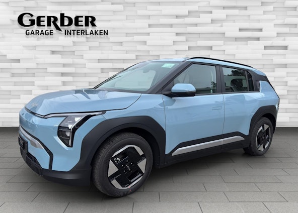 First vehicle image First vehicle image