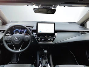 https://vehicle.imgix.net/4159373/cff8a0cc-e75f-4a37-ad5c-d0431331f19a.jpg