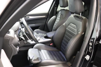 https://vehicle.imgix.net/4159408/43178fd8-e1d1-476c-8160-bf05fb31edde.JPG
