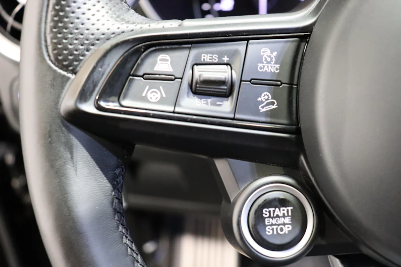 image du véhicule ALFA ROMEO STELVIO
