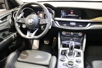 https://vehicle.imgix.net/4159408/a78e9790-9663-44fe-86f9-c9d337bff37a.JPG