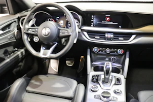 image du véhicule ALFA ROMEO Stelvio 2.0 Q4 280 Veloce