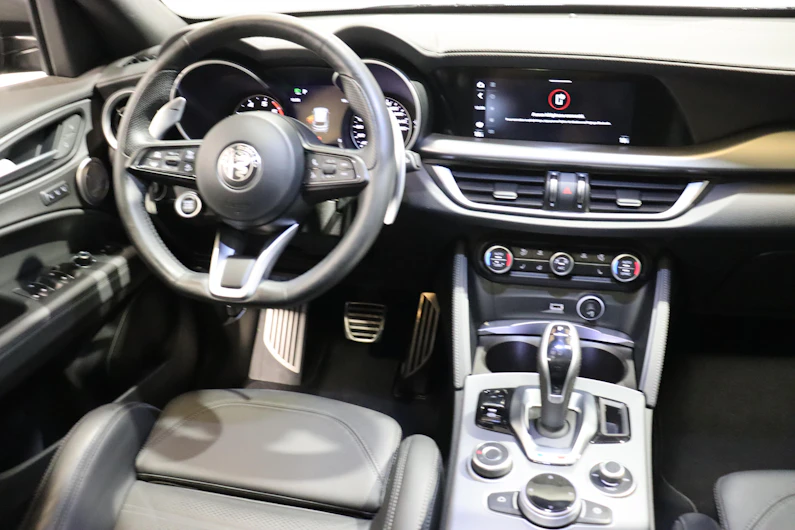 image du véhicule ALFA ROMEO STELVIO