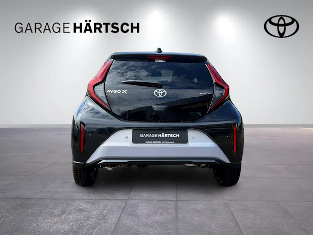 Toyota Aygo X 1.5 VVT-i HSD Style