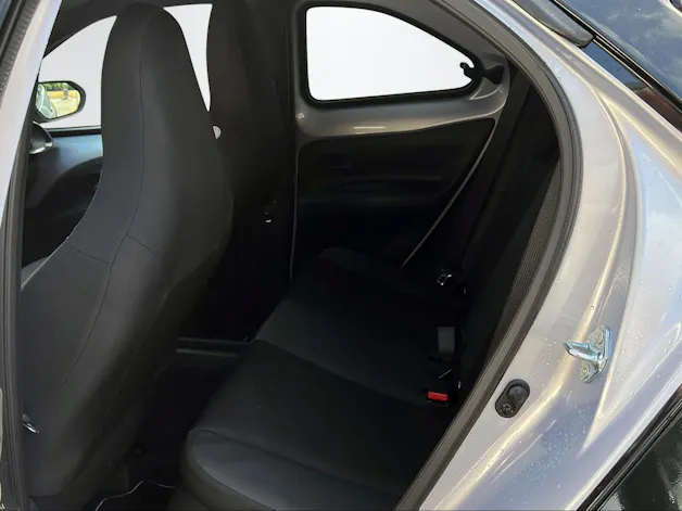 Toyota Aygo X 1.5 VVT-i HSD Style