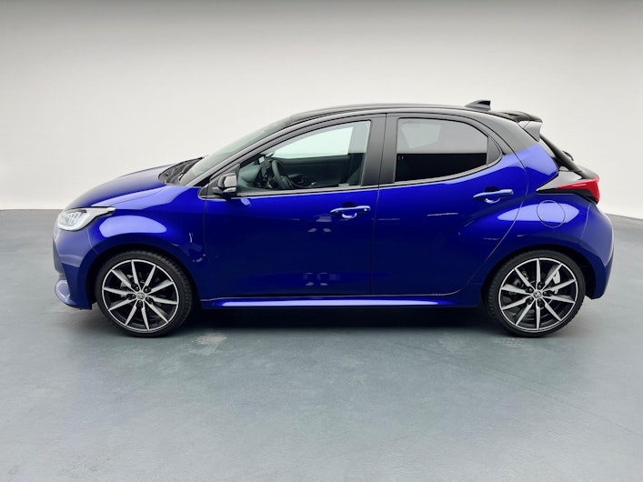 Fahrzeugbild TOYOTA YARIS