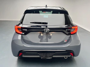 Fahrzeugbild TOYOTA Yaris 1.5 VVT-i HSD GR Sport