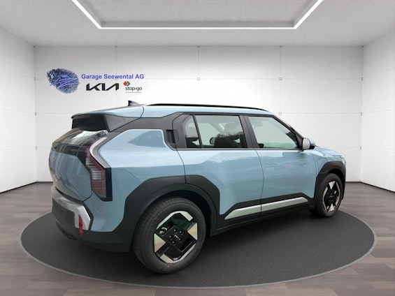 Vehicle image 11 Vehicle image 11