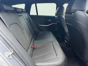 BMW 330d xDrive Touring