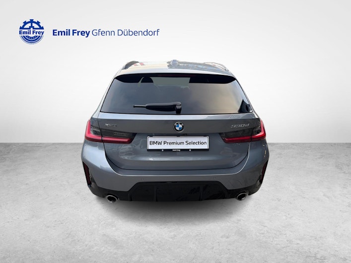 Vehicle image BMW 3 SERIES