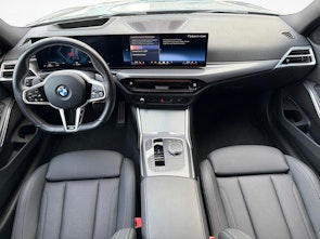 Vehicle image BMW 330d xDrive Touring