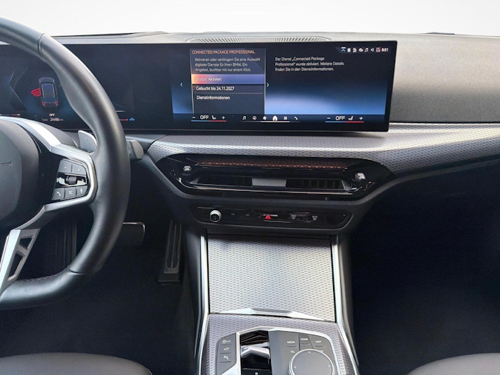 Vehicle image BMW 3 SERIES