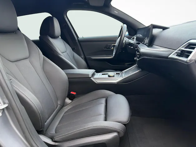 BMW 330d xDrive Touring