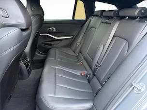 BMW 330d xDrive Touring