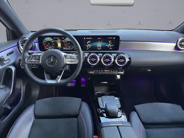 Mercedes-Benz A 200 AMG Line 4m