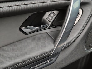 Fahrzeugbild LAND ROVER Discovery Sport 1.5 T 270e Landmark 0.99% Leasing Eintauschprämie 5'000.-