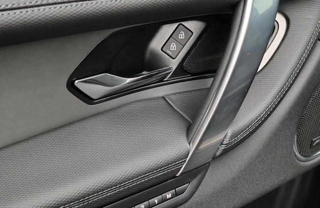 image du véhicule 8 image du véhicule 8