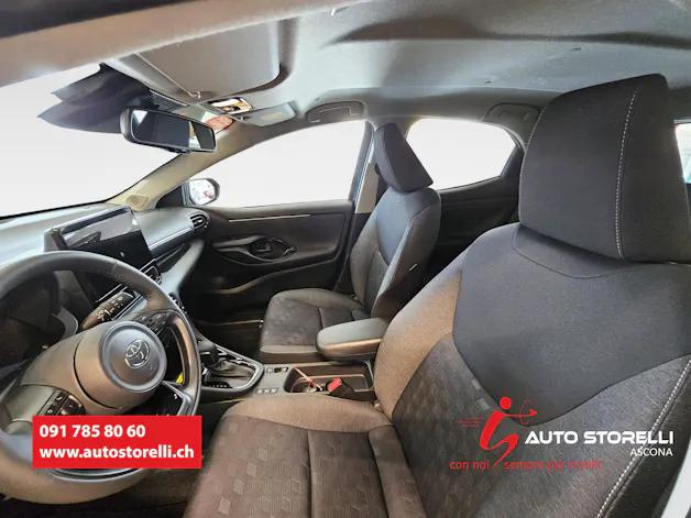 Toyota Yaris 1.5 VVT-i HSD Trend
