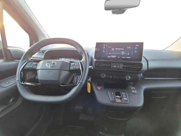 Toyota PROACE CITY Van L2 52KWh Active
