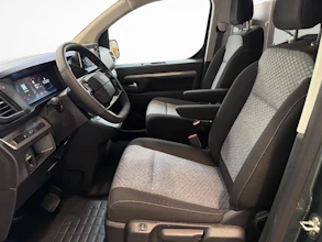 https://vehicle.imgix.net/4159598/189b4dc8-a38a-466b-8dbb-6bf6f3b0ec48.jpg