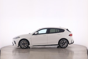 Vehicle image BMW 123 xDrive
