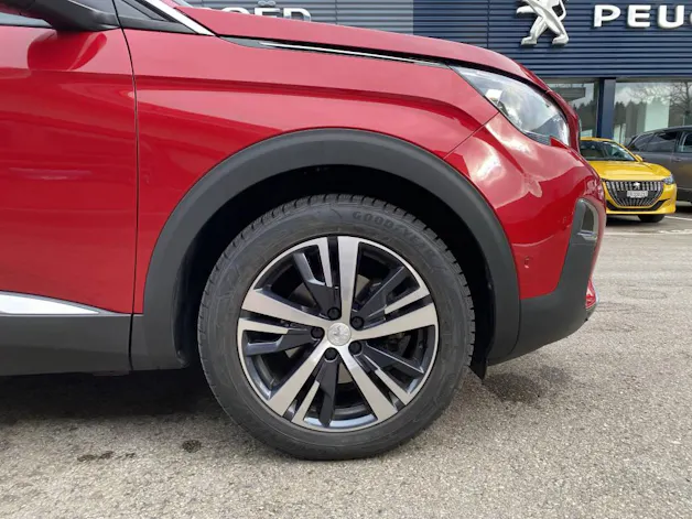 Peugeot 3008 Essence 130ch Automatique Allure