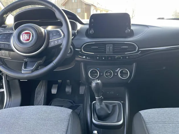 Fiat Tipo 1.0 T3 Cross
