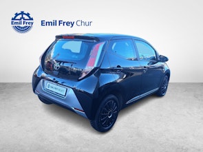 Vehicle image TOYOTA Aygo 1.0 VVT-i x-clusiv