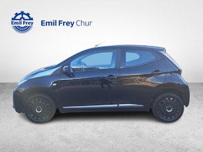 Vehicle image TOYOTA Aygo 1.0 VVT-i x-clusiv