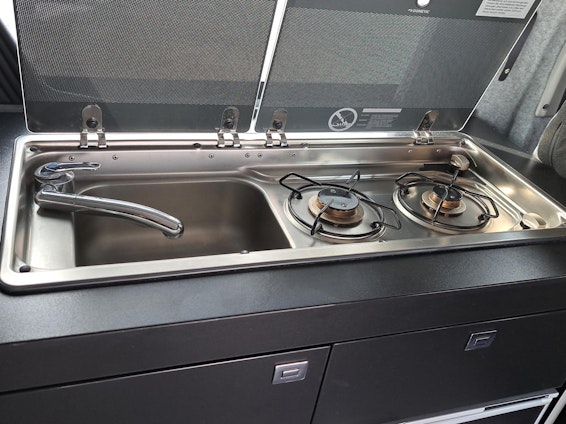 Vehicle image 8 Vehicle image 8