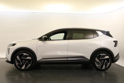 MITSUBISHI ECLIPSE CROSS 3