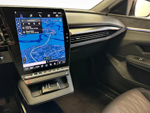 https://vehicle.imgix.net/4159758/9d3fd324-1154-4ab5-8c21-2461feb00545.jpg