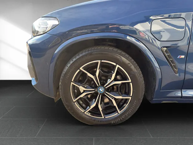 BMW X3 30e xDrive SAG