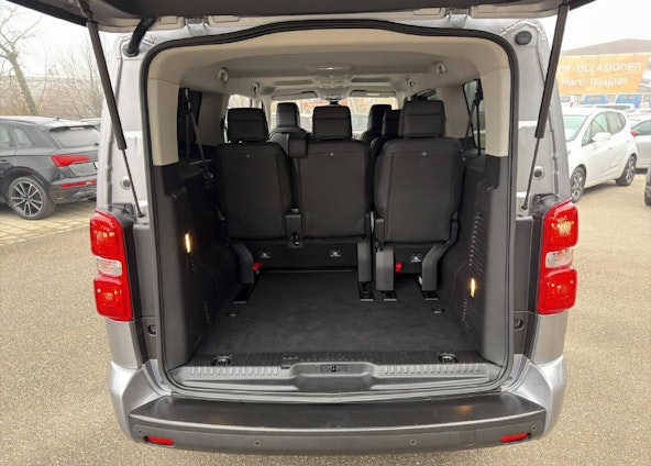 Vehicle image 11 Vehicle image 11