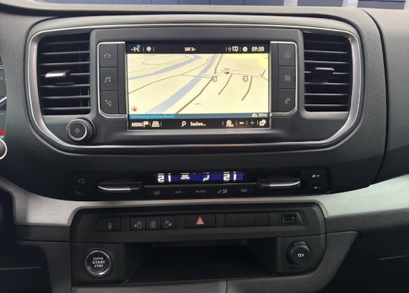 Vehicle image 7 Vehicle image 7