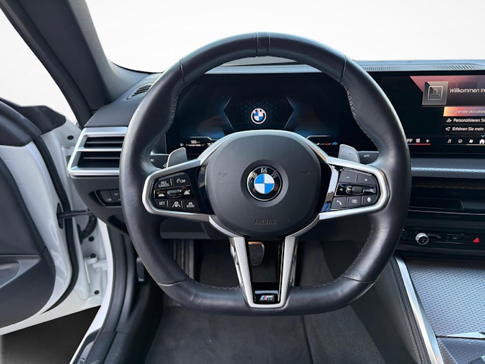 Vehicle image BMW 4 SERIES