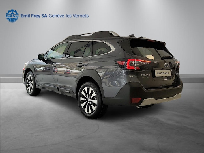 Vehicle image SUBARU OUTBACK