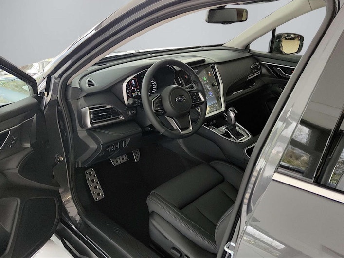 Vehicle image SUBARU OUTBACK