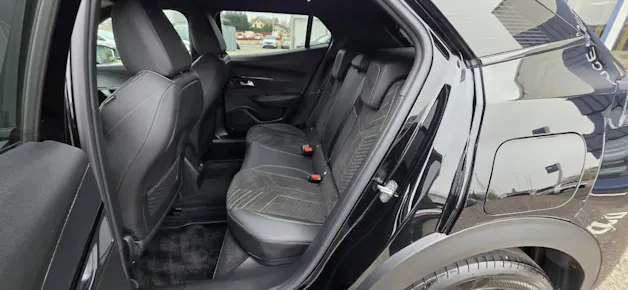 Peugeot 2008 1.2 Hybrid GT