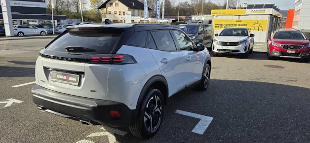 Peugeot 2008 1.2 Hybrid GT