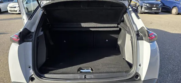 Peugeot 2008 1.2 Hybrid GT