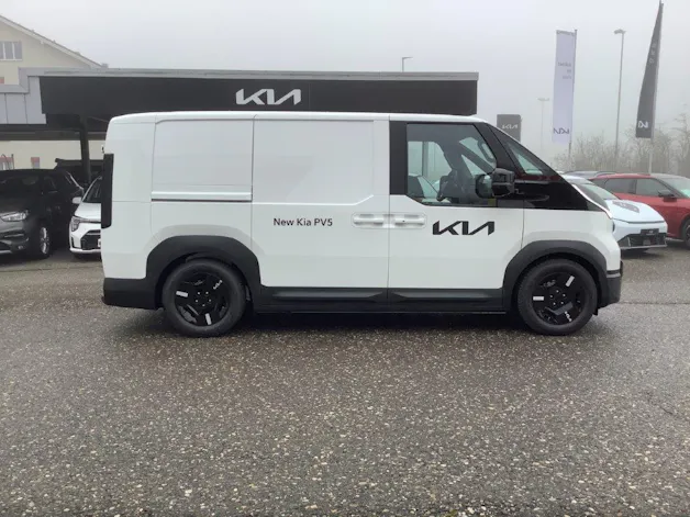 Kia PV5 Cargo 71.2 kWh Plus