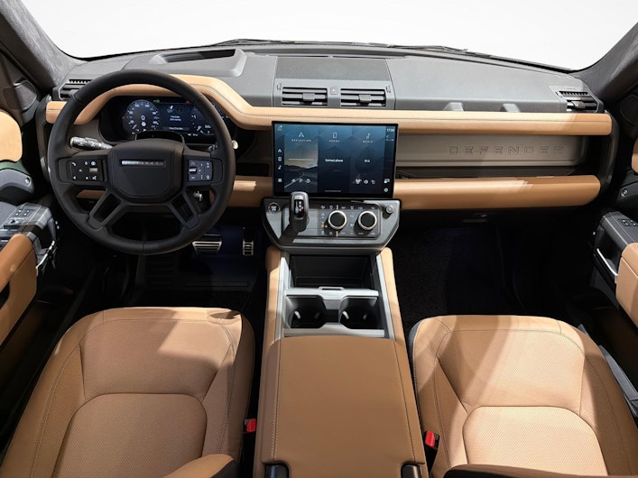 Vehicle image LAND ROVER DEFENDER