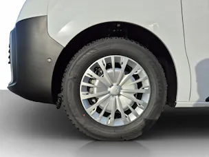 Toyota PROACE Van L1 2.2 D Advanced