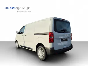 Toyota PROACE Van L1 2.2 D Advanced
