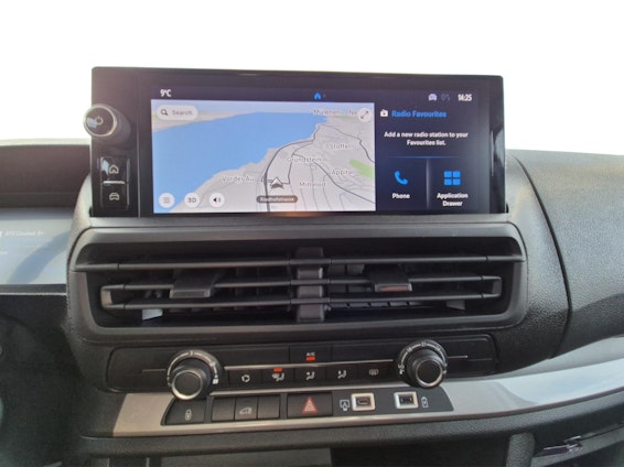 Vehicle image 6 Vehicle image 6