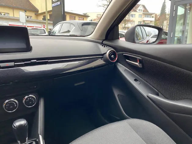 Mazda 2 SG90 AT Homura Navi