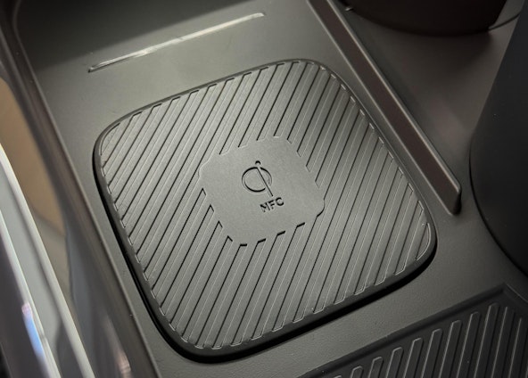 Vehicle image 14 Vehicle image 14