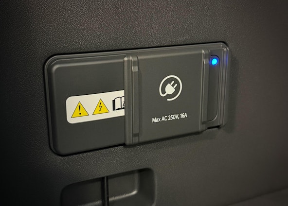 Vehicle image 27 Vehicle image 27